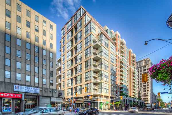 
80 Cumberland St Downtown Toronto