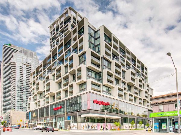 
8 Hillsdale Ave E Midtown Toronto