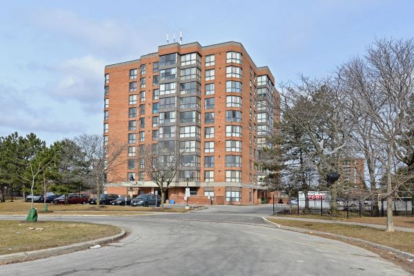 
8 Silverbell Grve Scarborough Toronto