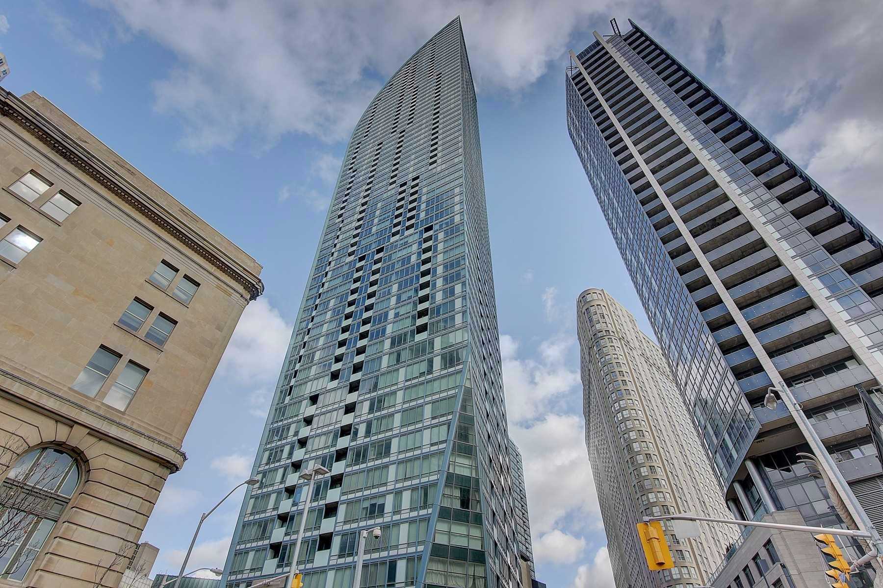 
8 The Esplanade Downtown Toronto