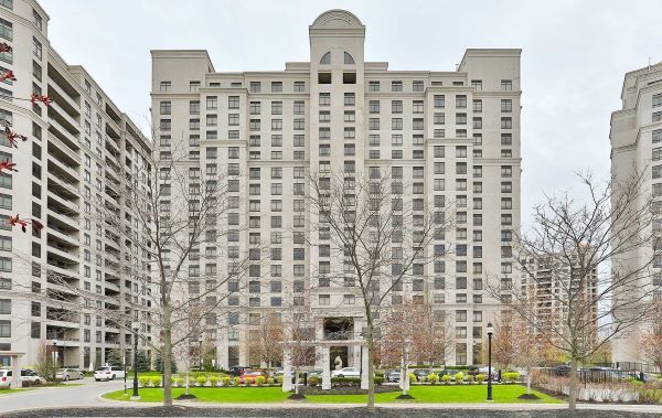 9245 Jane St Vaughan