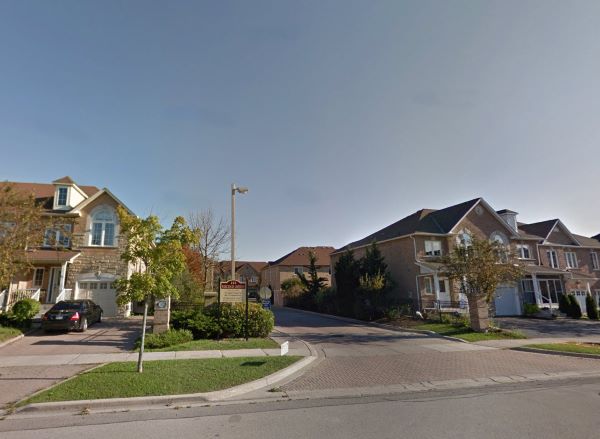 
103 Foxchase Ave  Vaughan