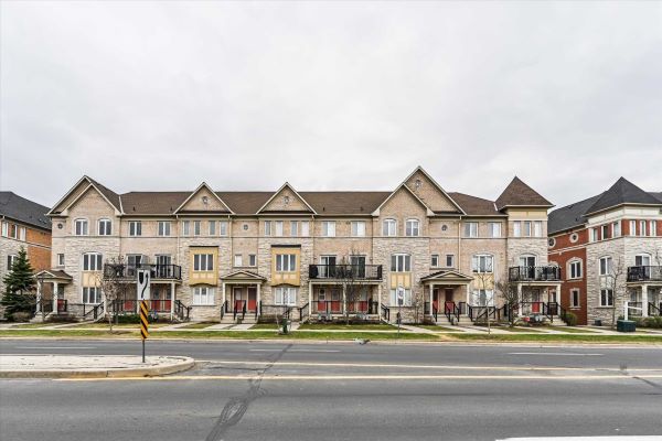 
Bur Oak Town Villas  Markham