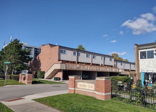 
Milestone Cres Aurora Village Aurora