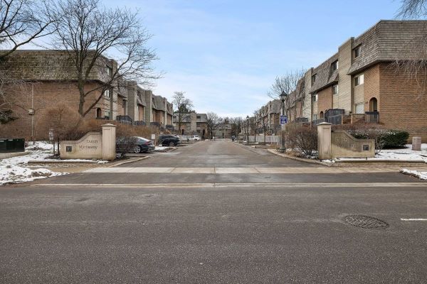 
Dutch Myrtle Way Townhouses North York Toronto