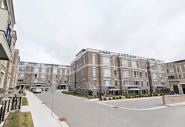
Grand Cornell Brownstones 2  Markham
