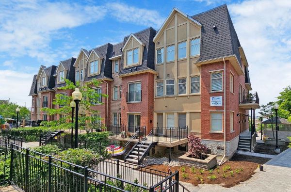 
1837 Eglinton Ave E North York Toronto