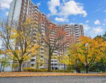 
#317-10 Edgecliff Gfwy Flemingdon Park 3 beds 2 baths 1 garage 560000.00        