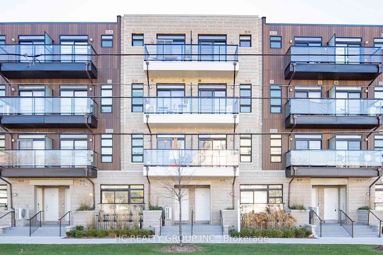 Toronto condo townhouses