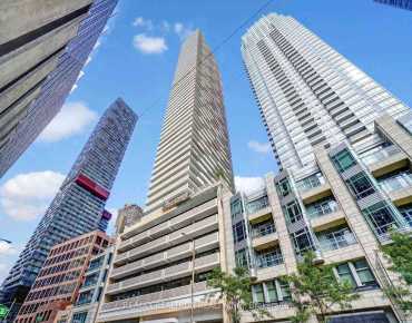 
#4205-2221 Yonge St Mount Pleasant West 1 beds 1 baths 0 garage 588000.00        