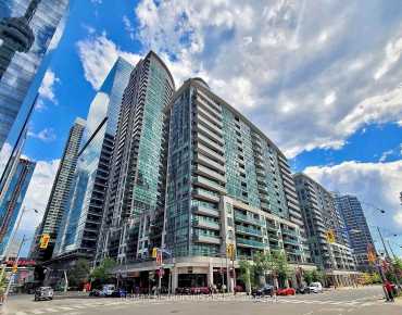 
#319-51 Lower Simcoe St Waterfront Communities C1 1 beds 1 baths 1 garage 689900.00        