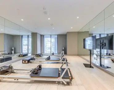 
#3903-1 Yorkville Ave Annex 1 beds 1 baths  garage 738800.00        