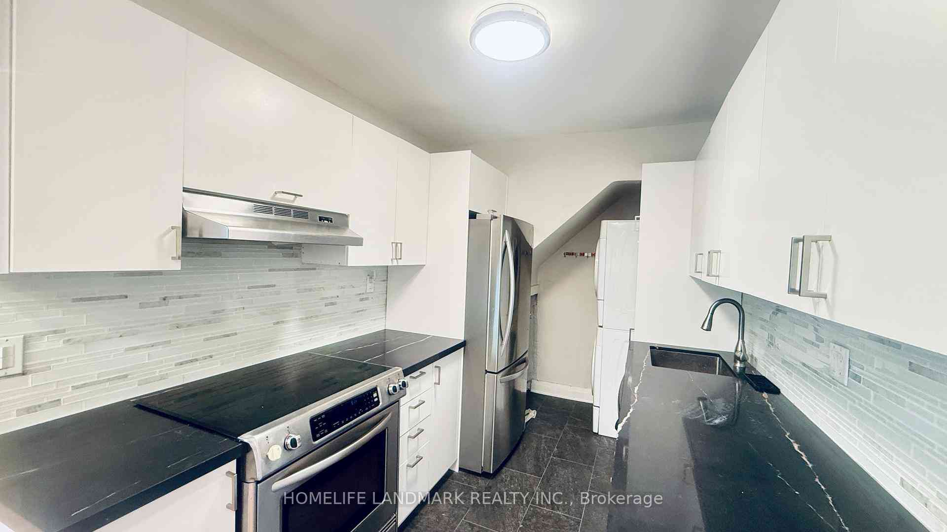 Toronto condo townhouses