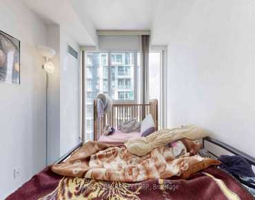 
            #3801-181 Dundas St E Moss Park 1睡房1卫生间车位, 出售价格479900.00加元                    