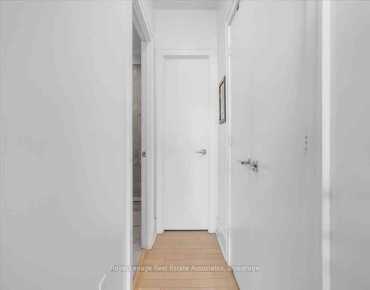 
#323-29 Queens Quay E Waterfront Communities C8 2 beds 2 baths 1 garage 1199900.00        