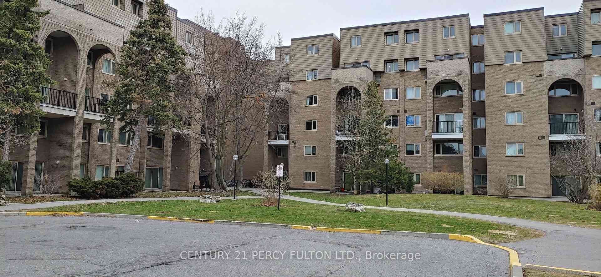 Toronto condo townhouses