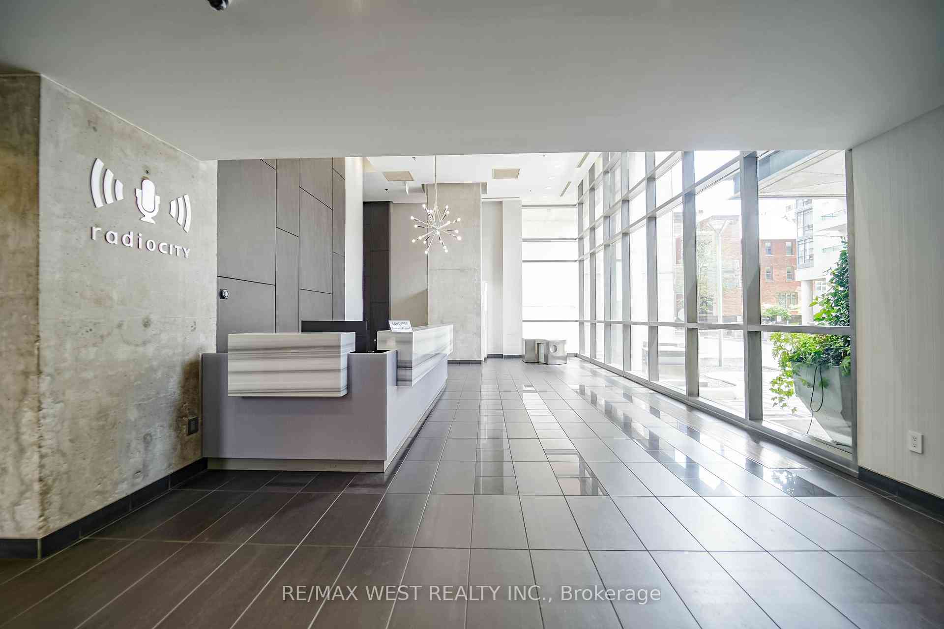 Toronto condo townhouses