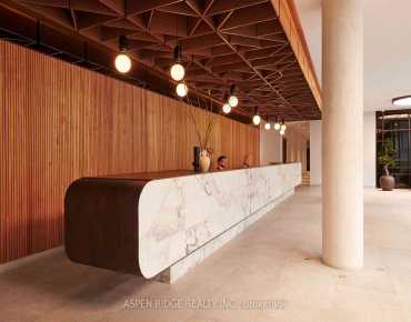 #702-9 Tecumseth St Niagara 2 beds 2 baths 1 garage 865990.00