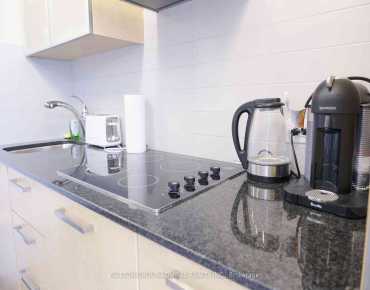 #4908-12 York St Waterfront Communities C1 beds 1 baths garage 585000.00