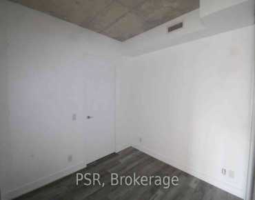 
#209-2 Gladstone Ave Little Portugal 2 beds 1 baths  garage 729900.00        