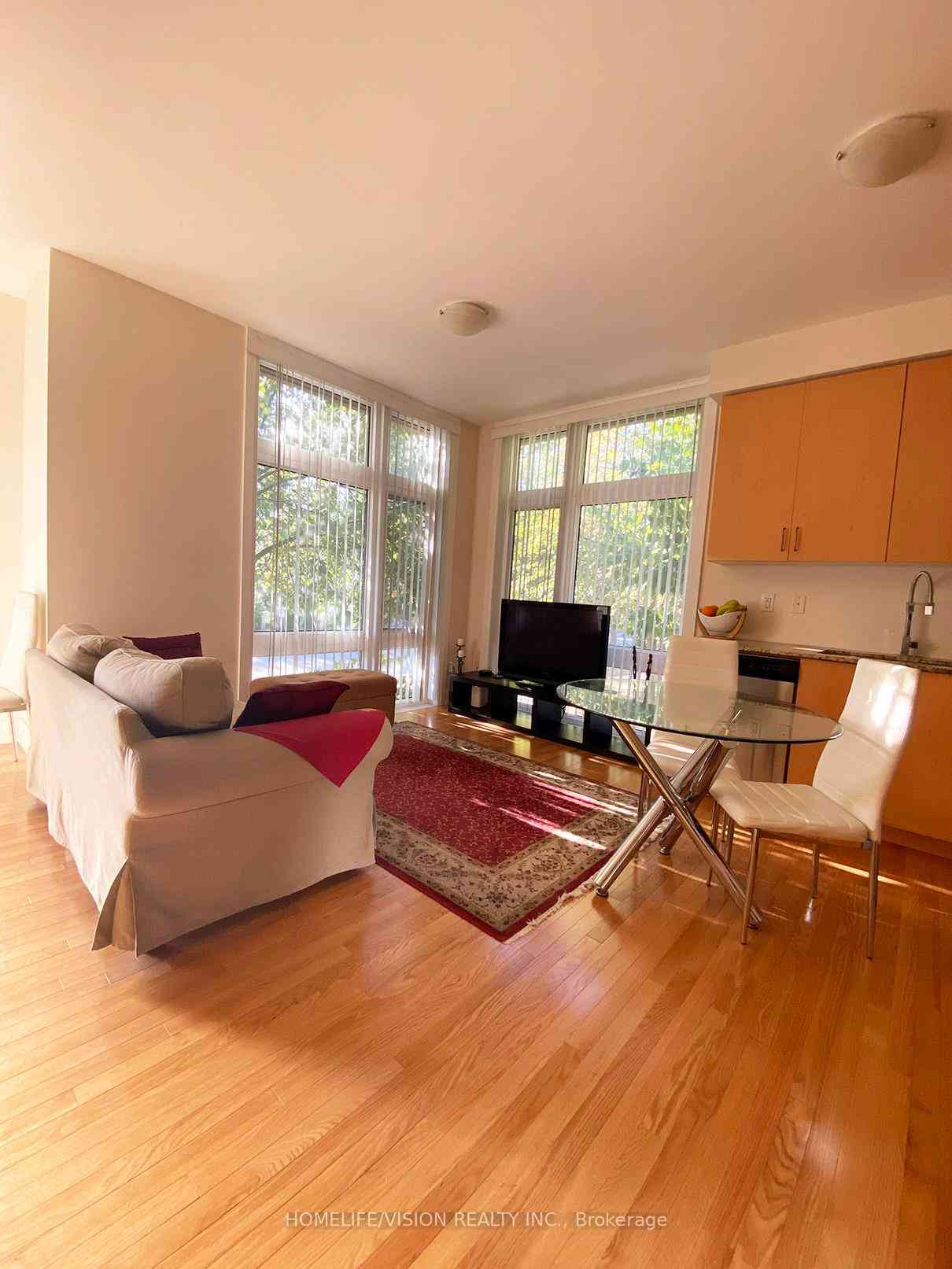 Toronto condo townhouses