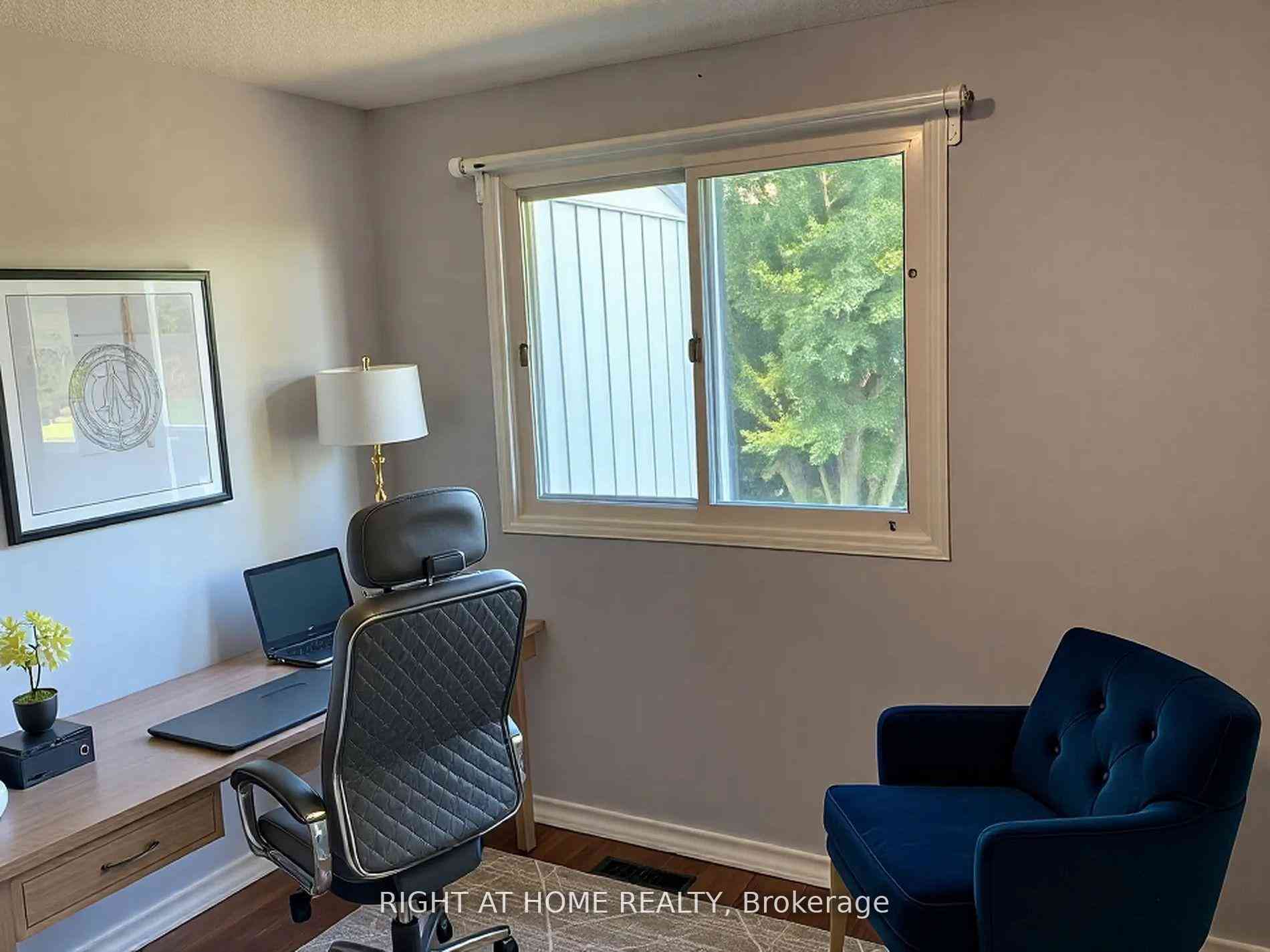 Toronto condo townhouses