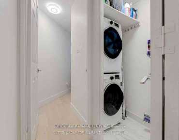 
            #805-278 Bloor St E Rosedale-Moore Park 3睡房2卫生间2车位, 出售价格1749900.00加元                    