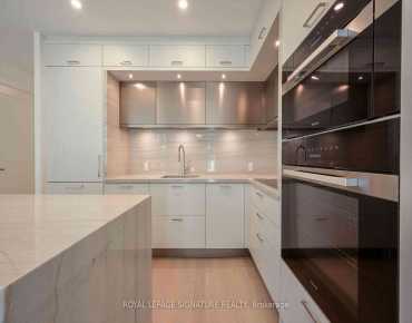 #105-10 Inn On The Park Dr Banbury-Don Mills 2 beds 3 baths 2 garage 1199000.00