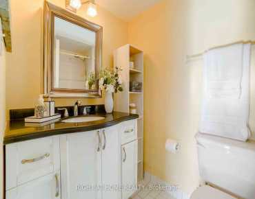 #1607-5 Shady Golfway N/A Flemingdon Park 3睡房2卫生间1车位, 出售价格538000.00加元