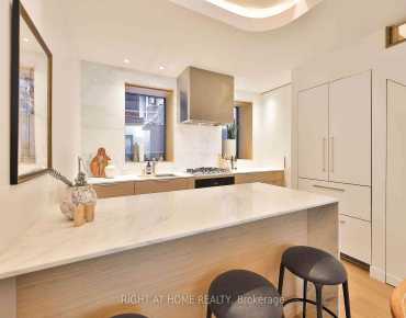 #Garden -225 Brunswick Ave University 1 beds 2 baths garage 945000.00