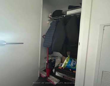 #405-160 Vanderhoof Ave Thorncliffe Park 2睡房2卫生间1车位, 出售价格750000.00加元