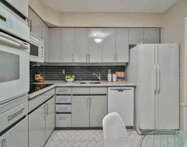 #303-350 Lonsdale Rd Forest Hill South 3睡房2卫生间1车位, 出售价格1299000.00加元
