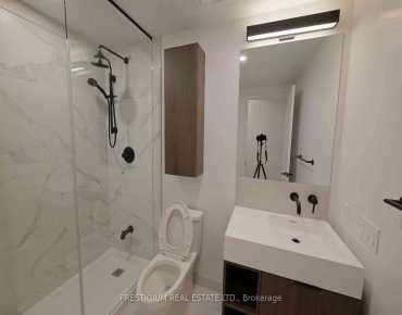 #3510-108 Peter St Waterfront Communities C1 2 beds 2 baths garage 768000.00