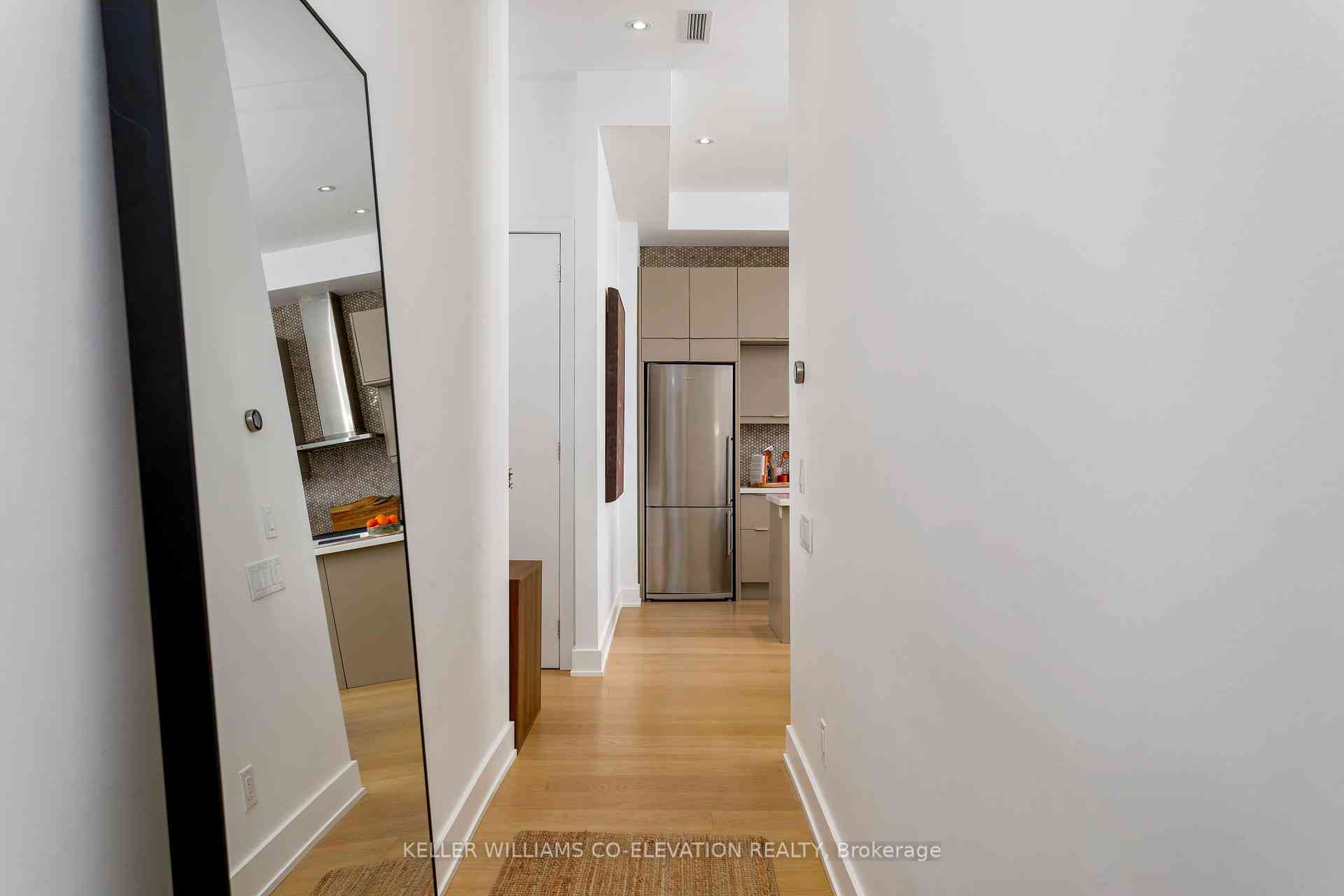 Toronto condo townhouses