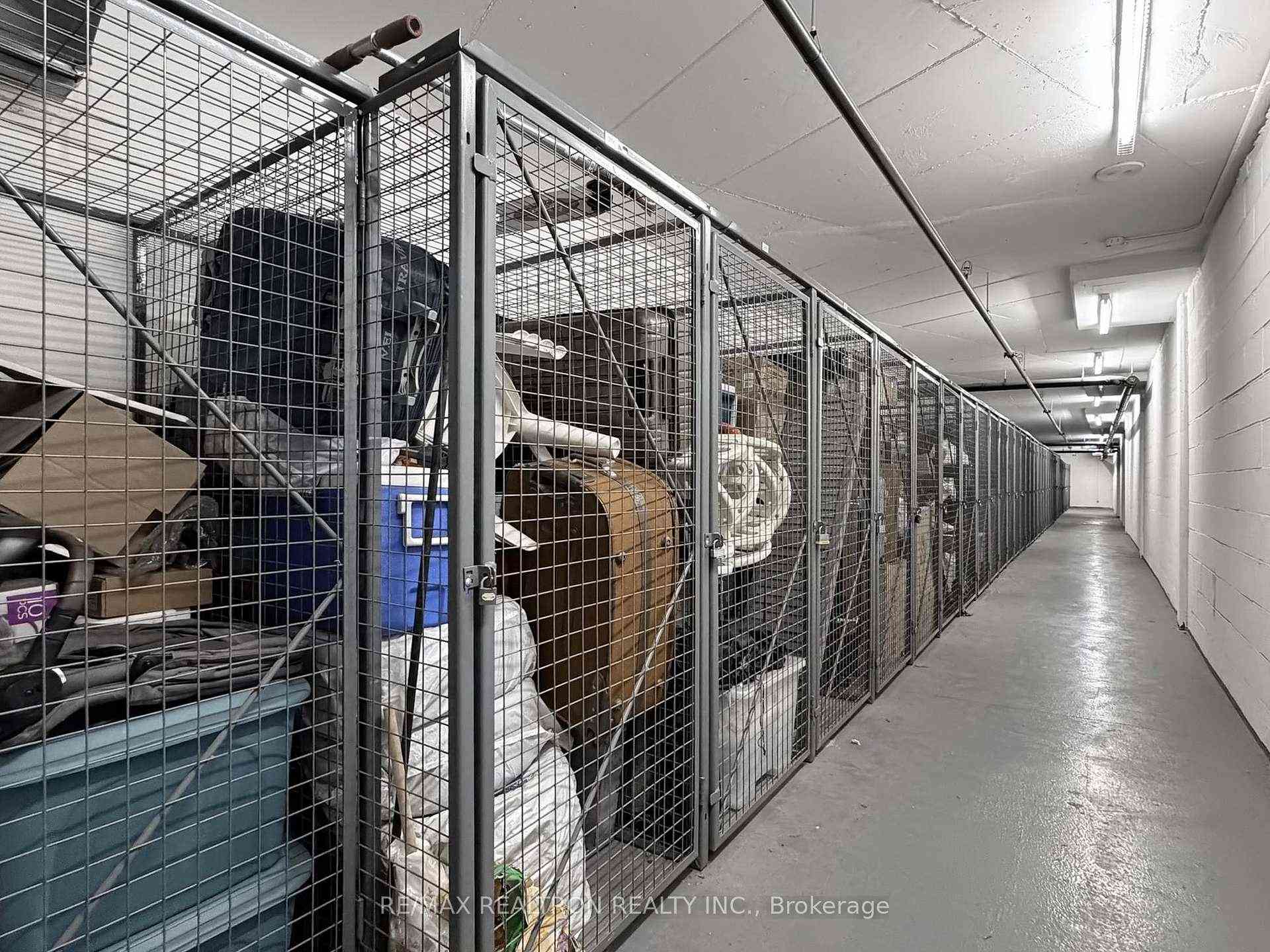 Toronto condo townhouses