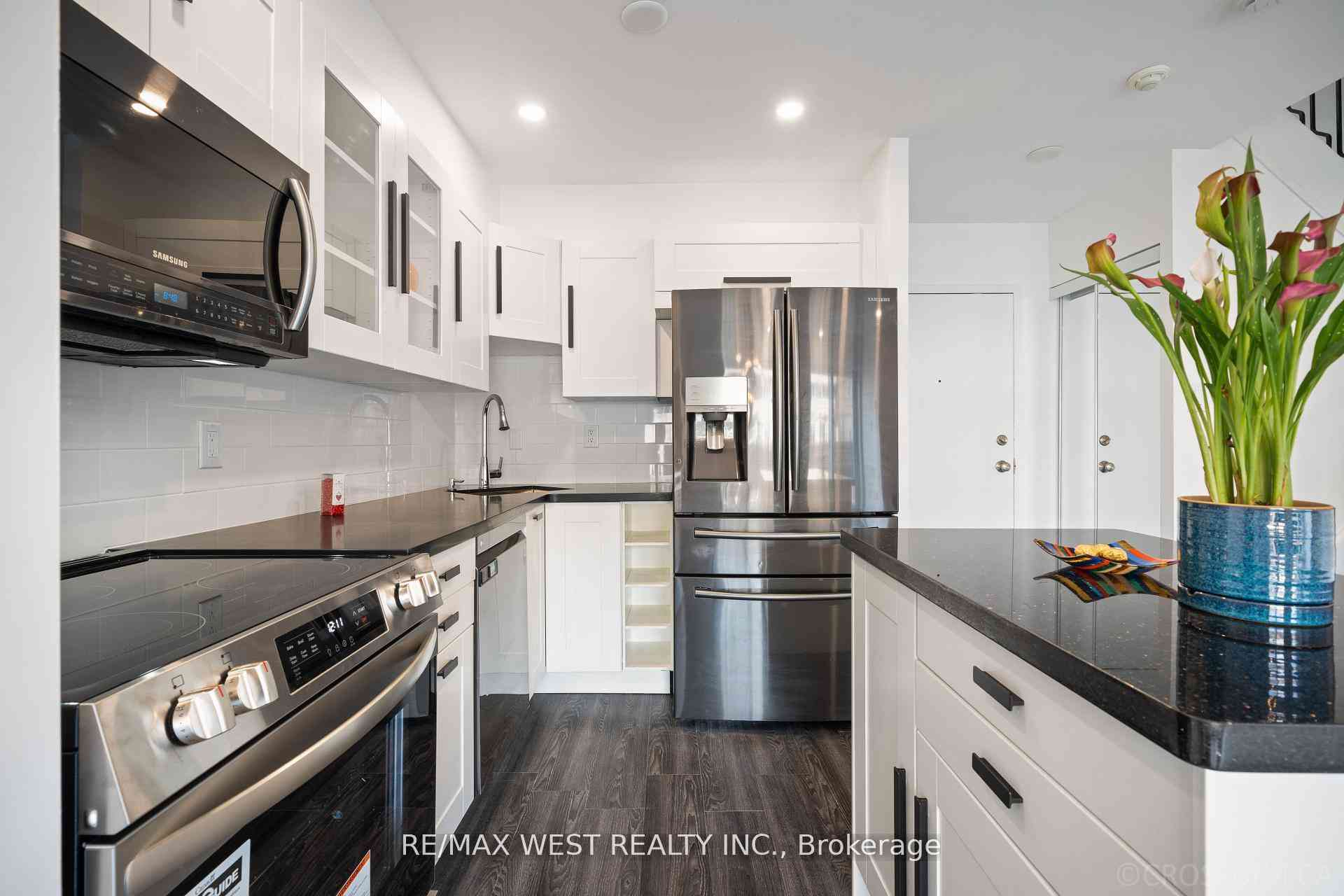 Toronto 共管镇屋