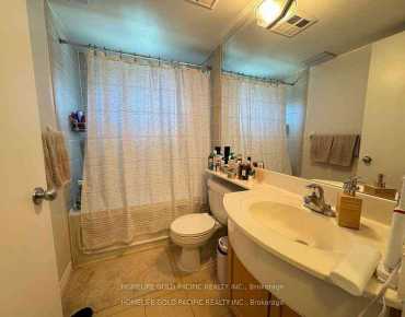 
#611-600 Queens Quay W Waterfront Communities C1 1 beds 1 baths 1 garage 638800.00        