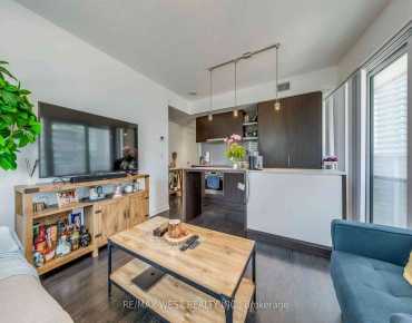 #2004-100 Harbour St Waterfront Communities C1 2 beds 2 baths 1 garage 859000.00