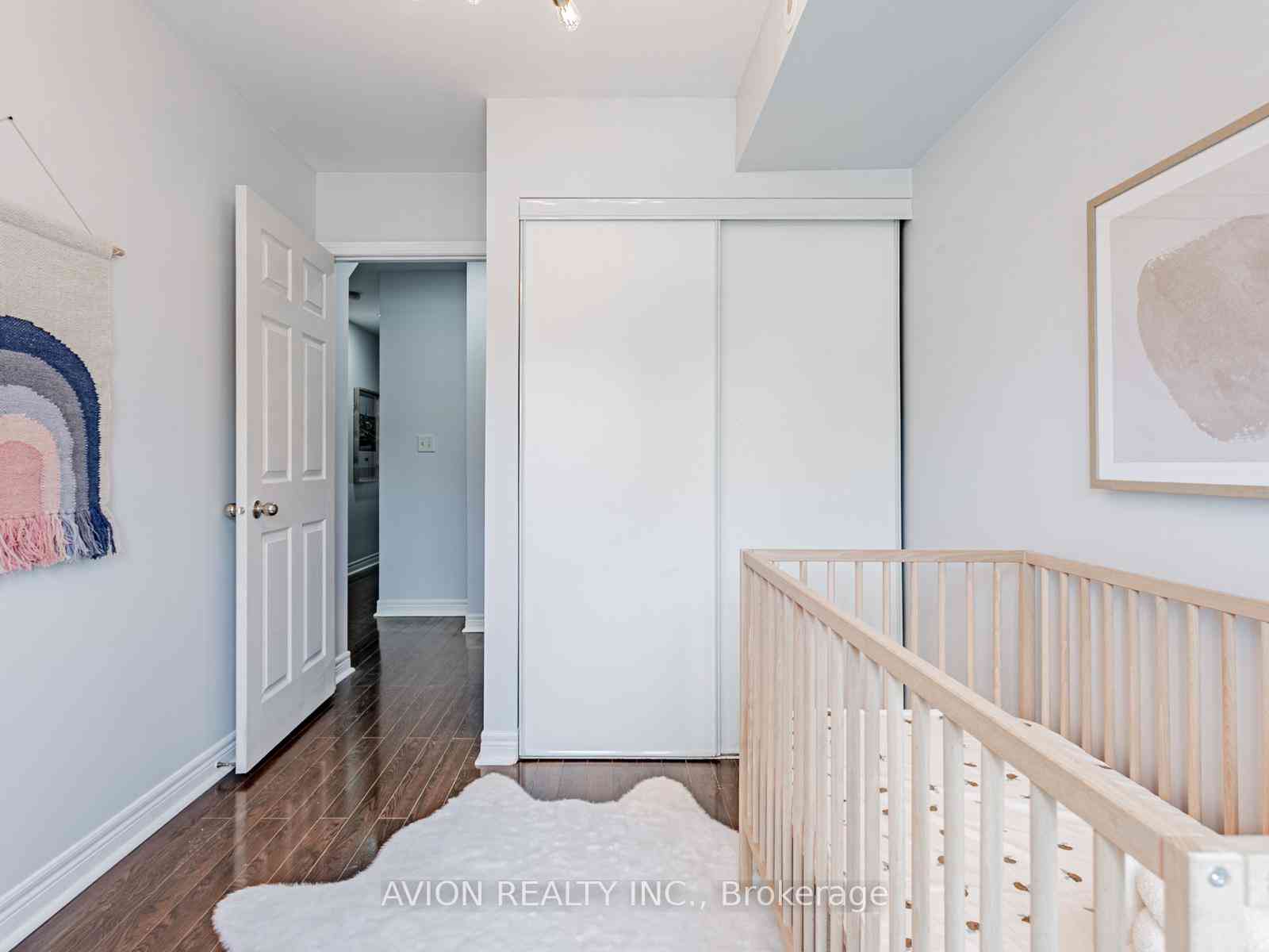 Toronto condo townhouses