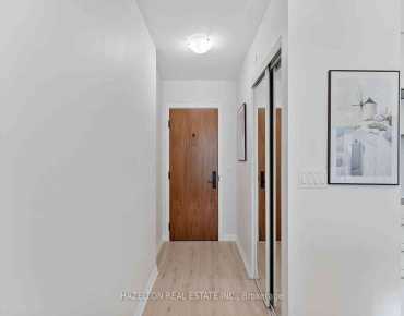 #1109-99 Foxbar Rd Yonge-St. Clair 1 beds 1 baths garage 669000.00