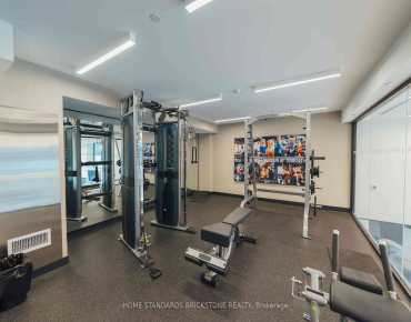 
            #N424-7 Golden Lion Hts Newtonbrook East 3睡房3卫生间1车位, 出售价格1099000.00加元                    