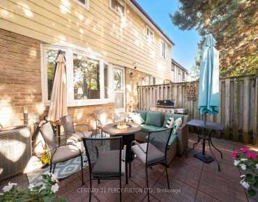 
#111-57 Golden Appleway N/A Parkwoods-Donalda 3 beds 3 baths 1 garage 699000.00        