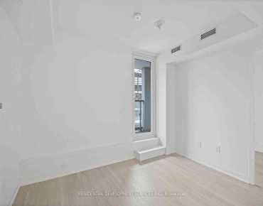 
#303-500 Wilson Ave Clanton Park 2 beds 2 baths 1 garage 499990.00        