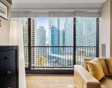 
#2017-33 Harbour Sq Waterfront Communities C1 1 beds 1 baths 1 garage 545000.00        