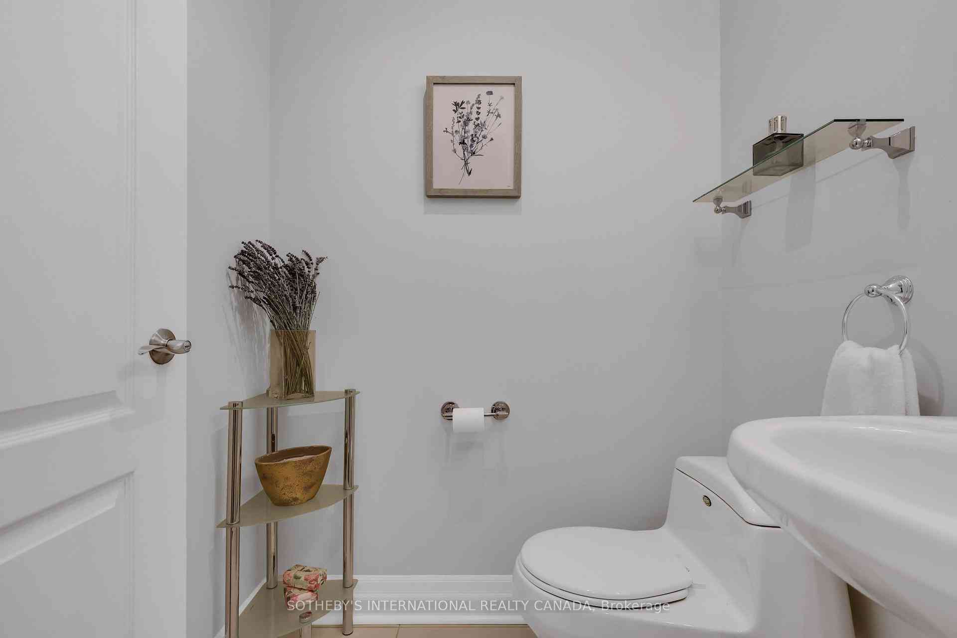 Toronto 共管镇屋