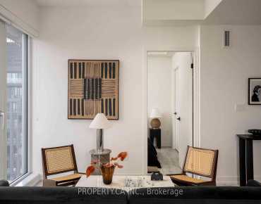 
            #LPH01-2 Augusta Ave Kensington-Chinatown 3睡房2卫生间2车位, 出售价格1099000.00加元                    