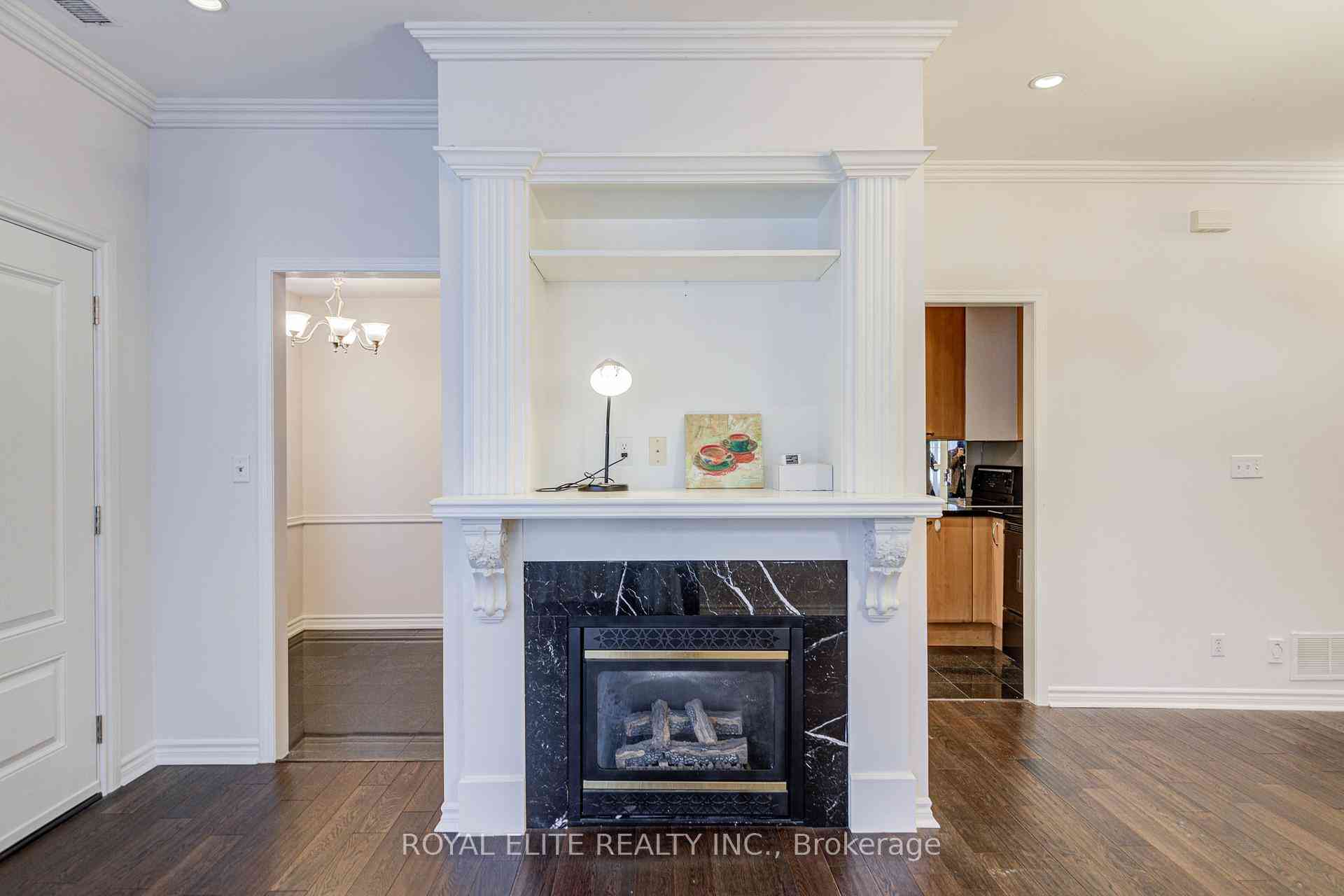 Toronto condo townhouses