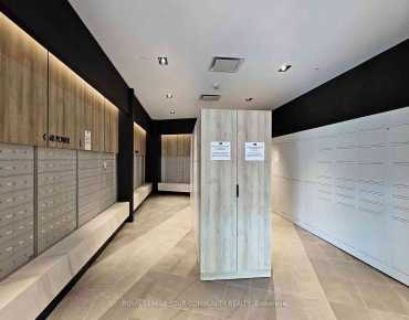 #530-50 Power St Moss Park 1 beds 1 baths garage 428000.00