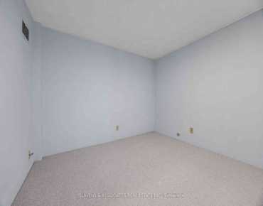 
            4 Burdock Ln Banbury-Don Mills 3睡房2卫生间1车位, 出售价格799000.00加元                    