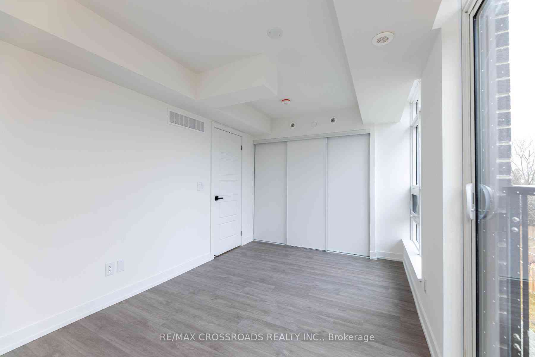 Toronto condo townhouses